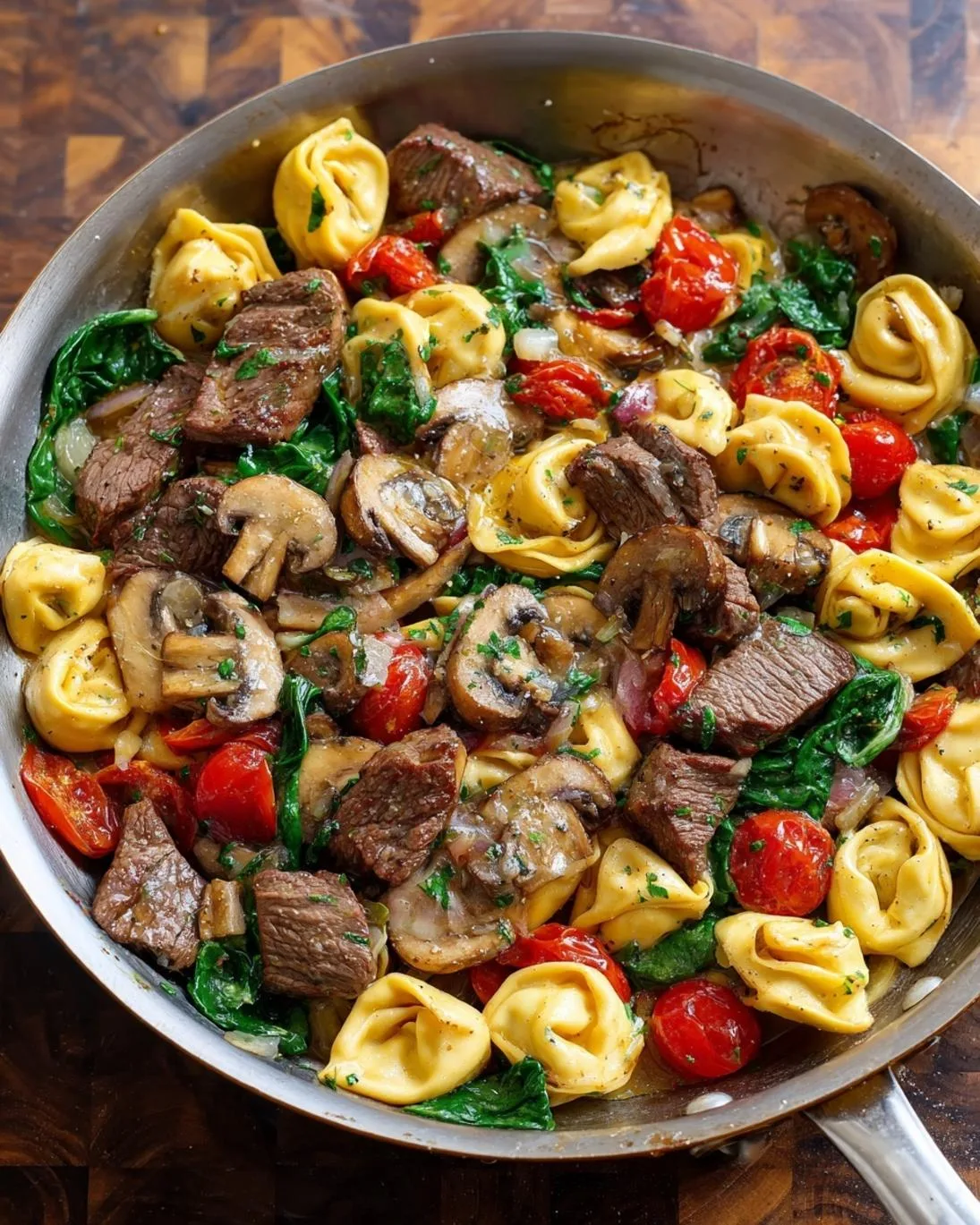 Easy Garlic Steak and Tortellini Skillet